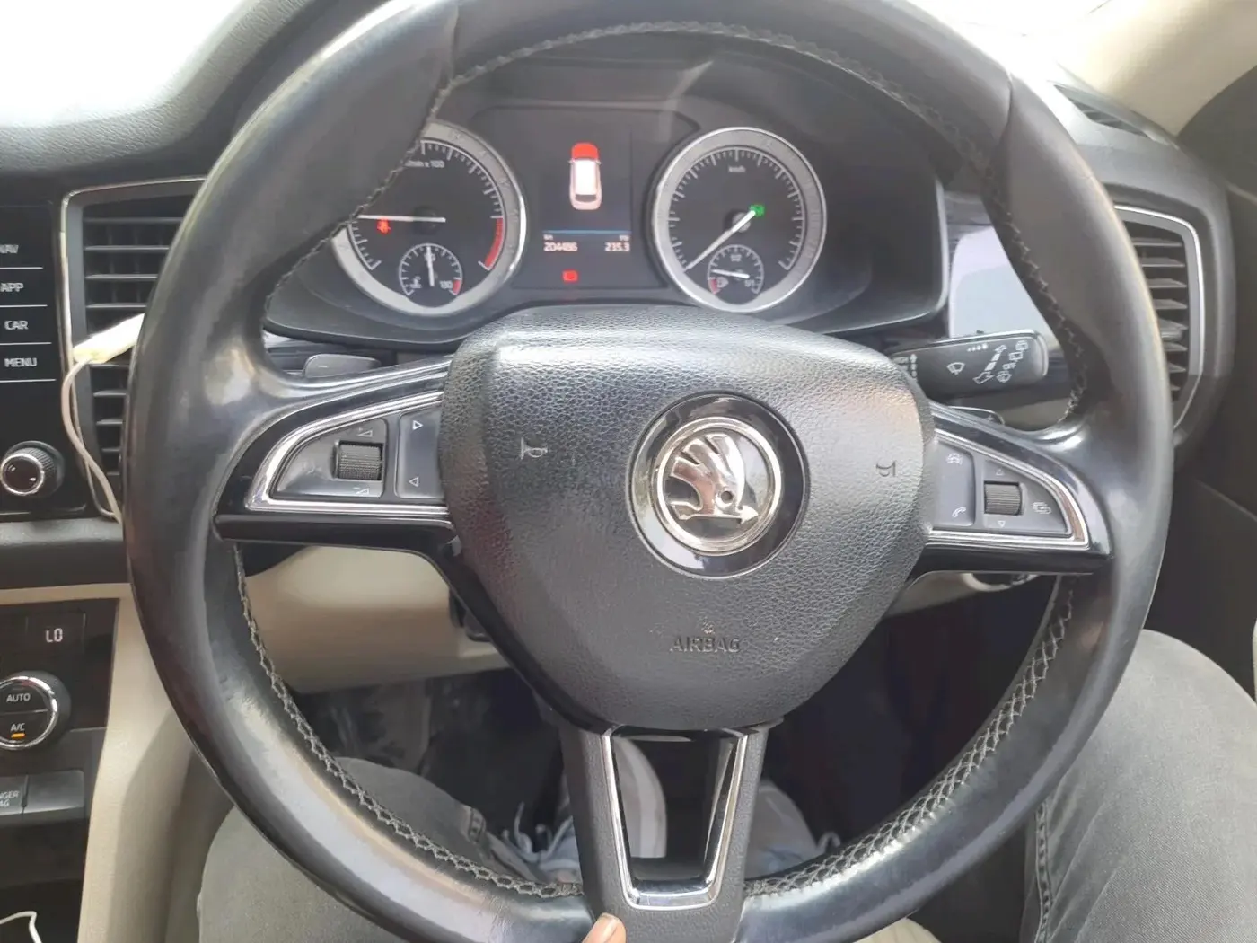 2018 Skoda Kodiaq STYLE 2.0 TDI 4X4 AT, Diesel, Automatic, 2,04,486 km, interior