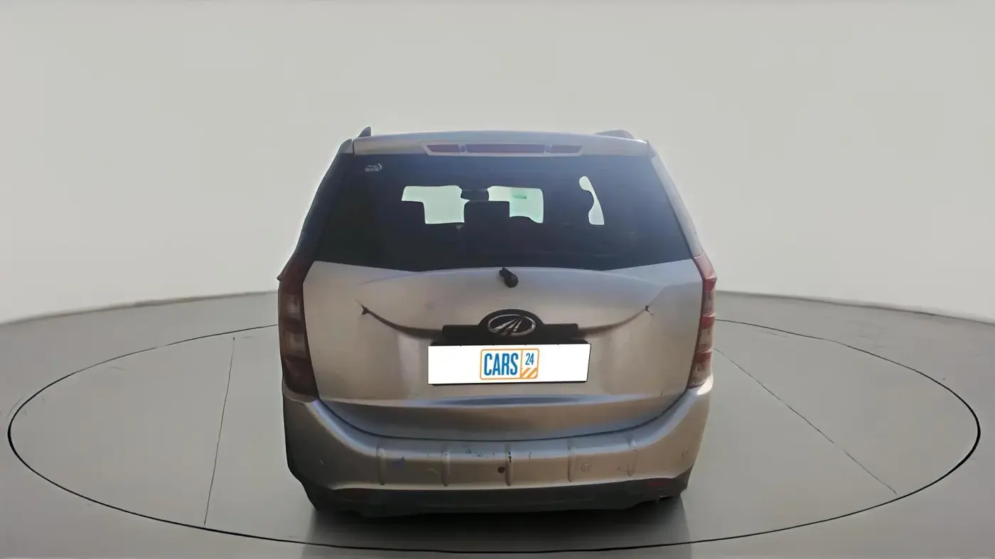 2013 Mahindra XUV500 W6, Diesel, Manual, 1,40,068 km, exterior
