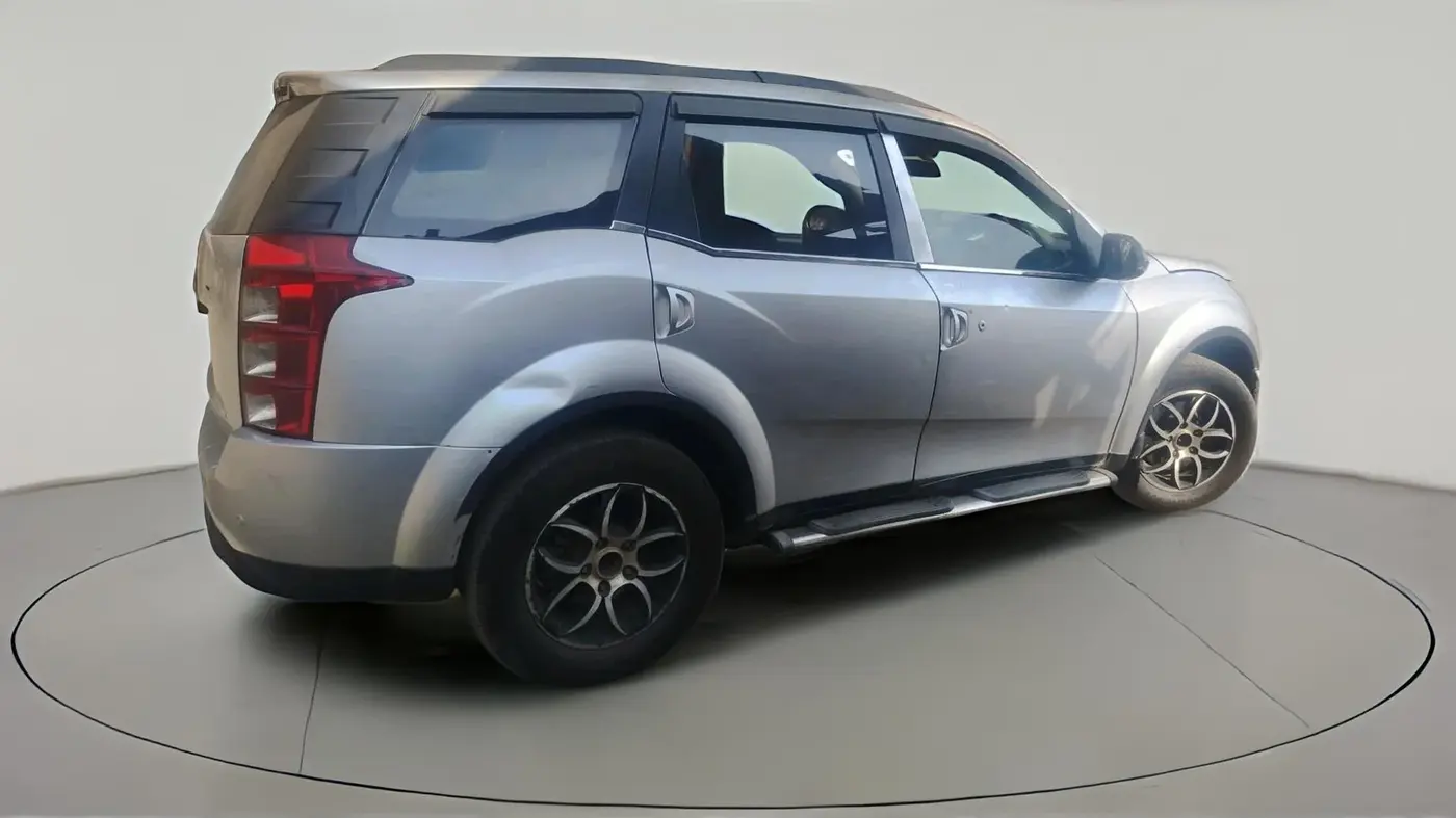 2013 Mahindra XUV500 W6, Diesel, Manual, 1,40,068 km, exterior