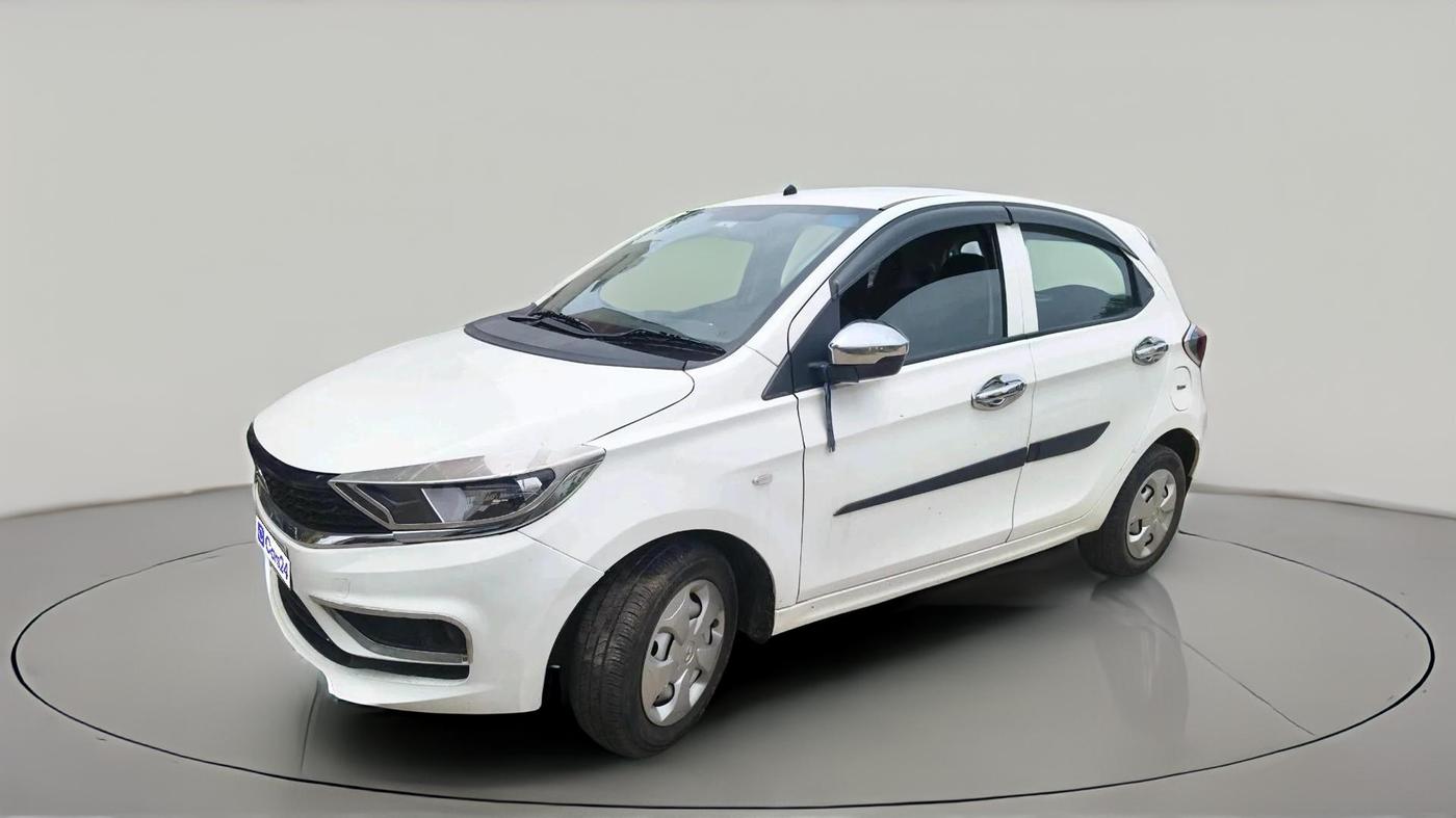 2023 Tata Tiago XE PETROL, Petrol, Manual, 22,930 km, exterior