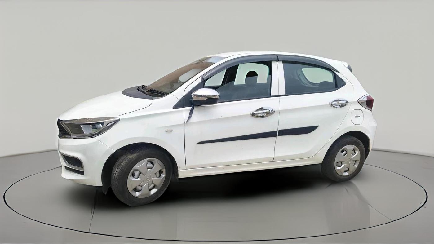 2023 Tata Tiago XE PETROL, Petrol, Manual, 22,930 km, exterior