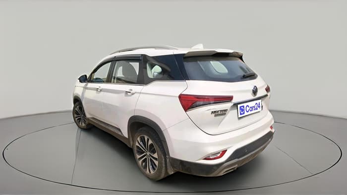 2021 MG HECTOR PLUS SELECT 2.0 DIESEL TURBO MT 7-STR, Diesel, Manual, 1,32,452 km, exterior