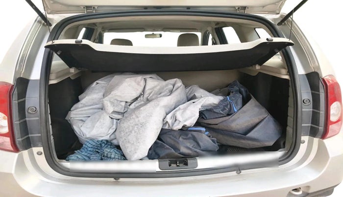 2014 Renault Duster RXE PETROL, Petrol, Manual, 1,13,758 km, exterior