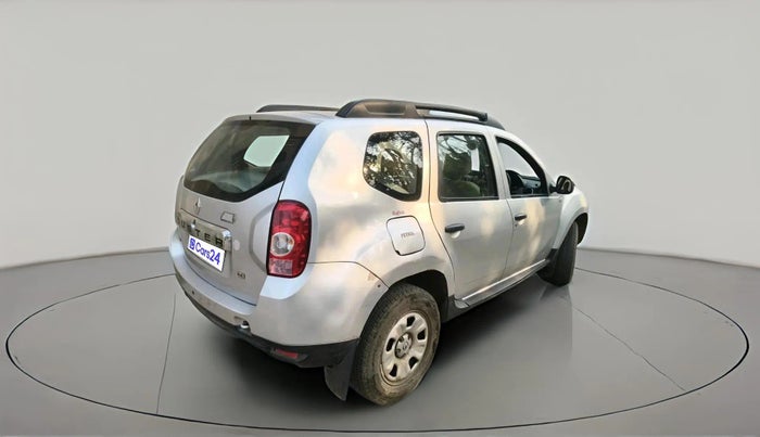 2014 Renault Duster RXE PETROL, Petrol, Manual, 1,13,758 km, exterior