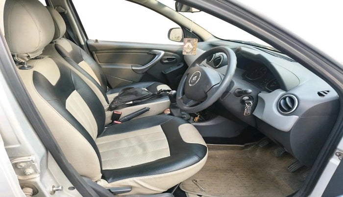 2014 Renault Duster RXE PETROL, Petrol, Manual, 1,13,758 km, interior