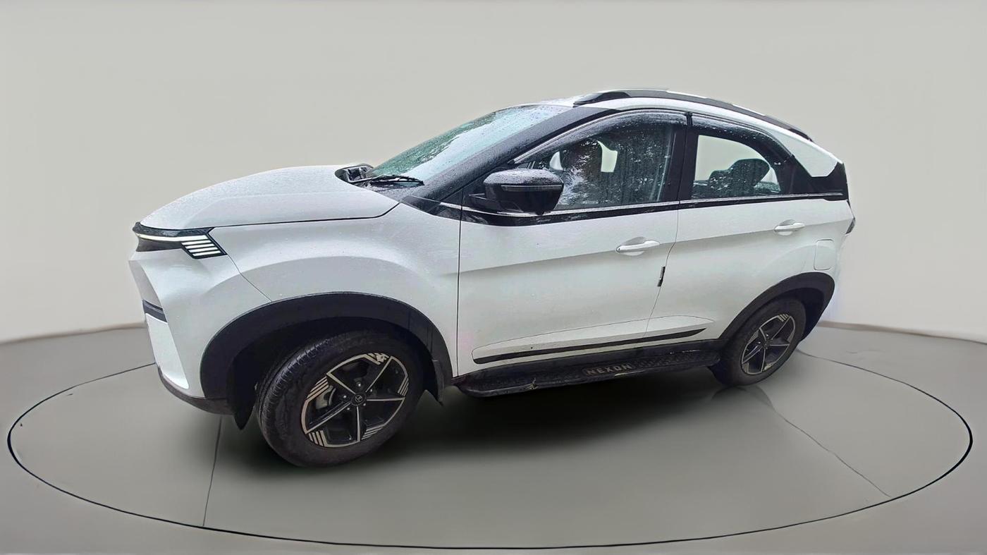 2025 Tata NEXON CREATIVE PLUS S 1.2 REVOTRON 7 DCA, Petrol, Automatic, 6,150 km, exterior