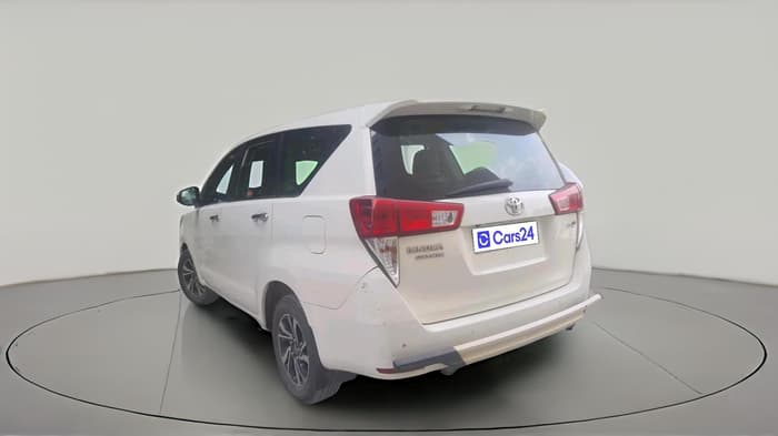 2021 Toyota Innova Crysta 2.4 VX 7 STR, Diesel, Manual, 90,754 km, exterior