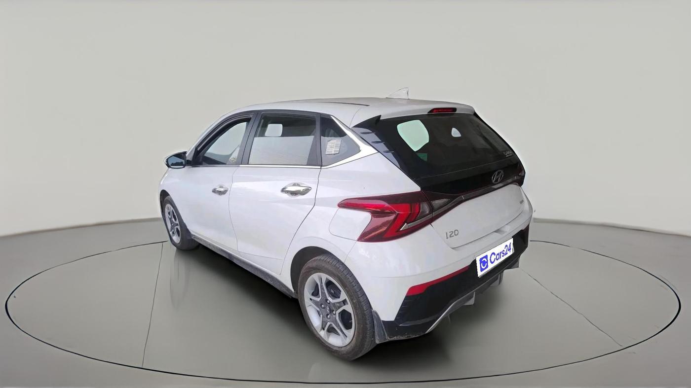 2025 Hyundai NEW I20 Sportz (O) 1.2 IVT, Petrol, Automatic, 15,908 km, exterior