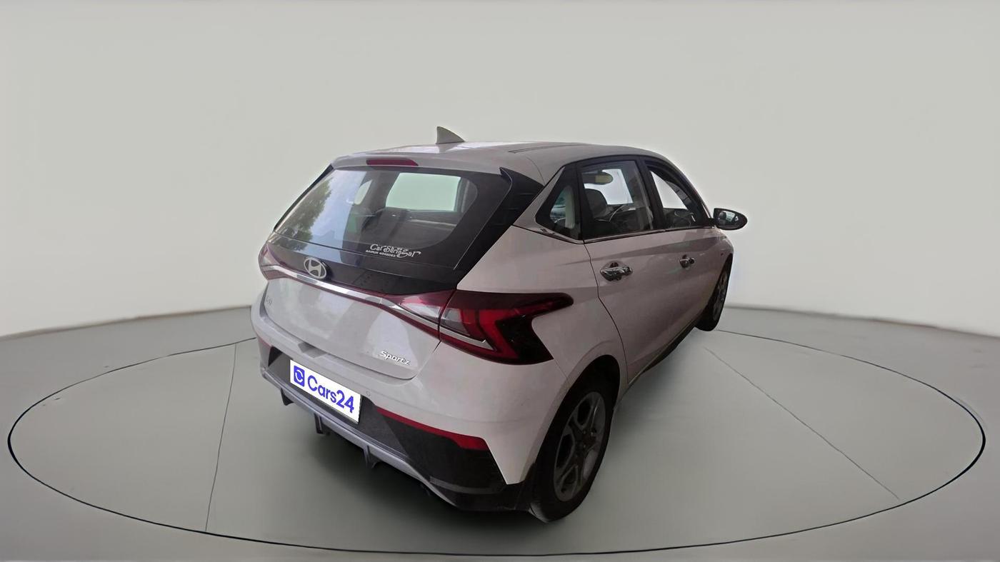 2025 Hyundai NEW I20 Sportz (O) 1.2 IVT, Petrol, Automatic, 15,908 km, exterior