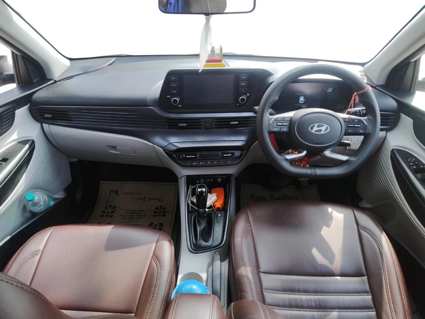 2025 Hyundai NEW I20 Sportz (O) 1.2 IVT, Petrol, Automatic, 15,908 km, interior
