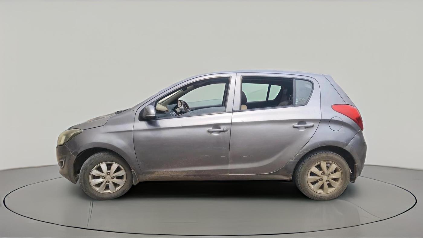 2013 Hyundai i20 MAGNA 1.2, Petrol, Manual, 94,067 km, exterior