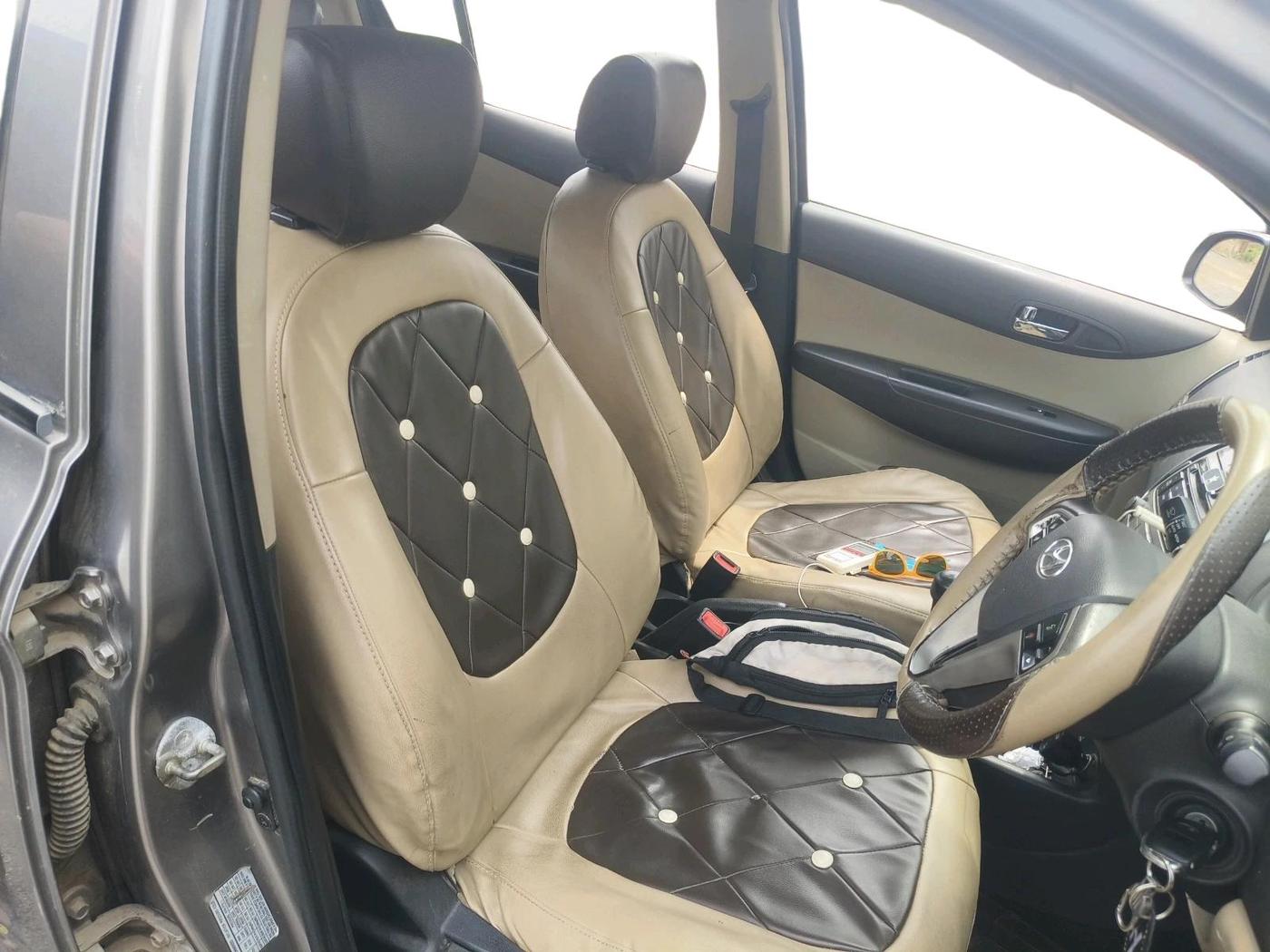 2013 Hyundai i20 MAGNA 1.2, Petrol, Manual, 94,067 km, interior