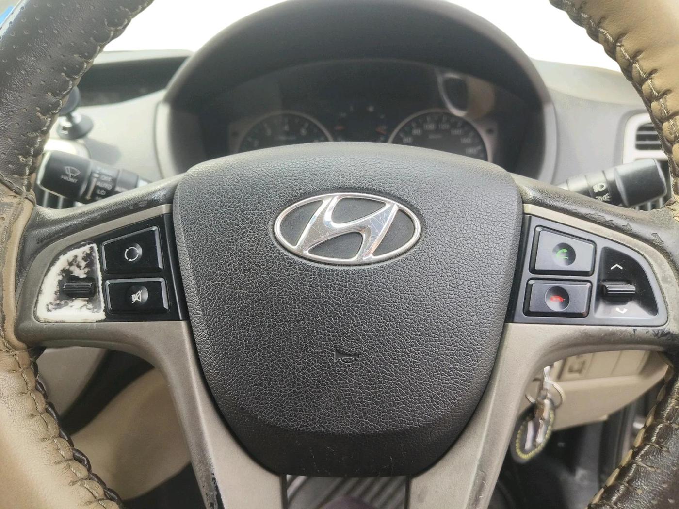 2013 Hyundai i20 MAGNA 1.2, Petrol, Manual, 94,067 km, interior