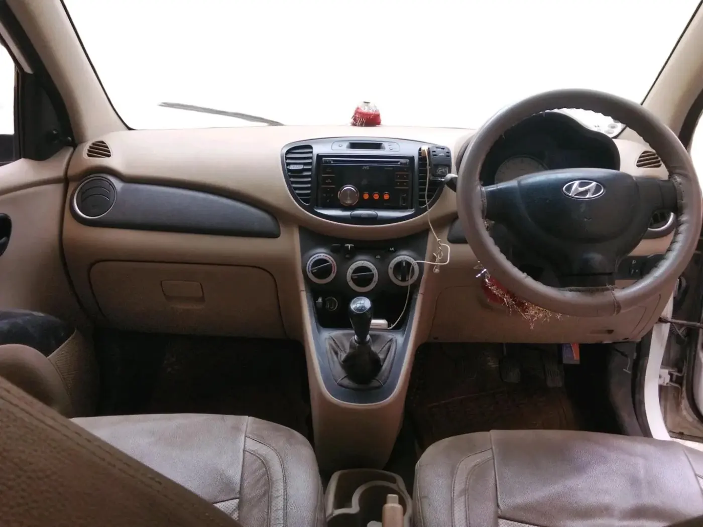 2010 Hyundai i10 MAGNA 1.2, Petrol, Manual, 97,196 km, interior