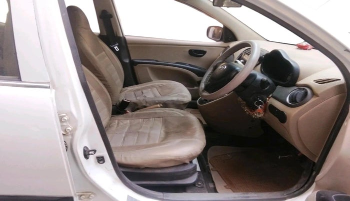 2010 Hyundai i10 MAGNA 1.2, Petrol, Manual, 97,196 km, interior