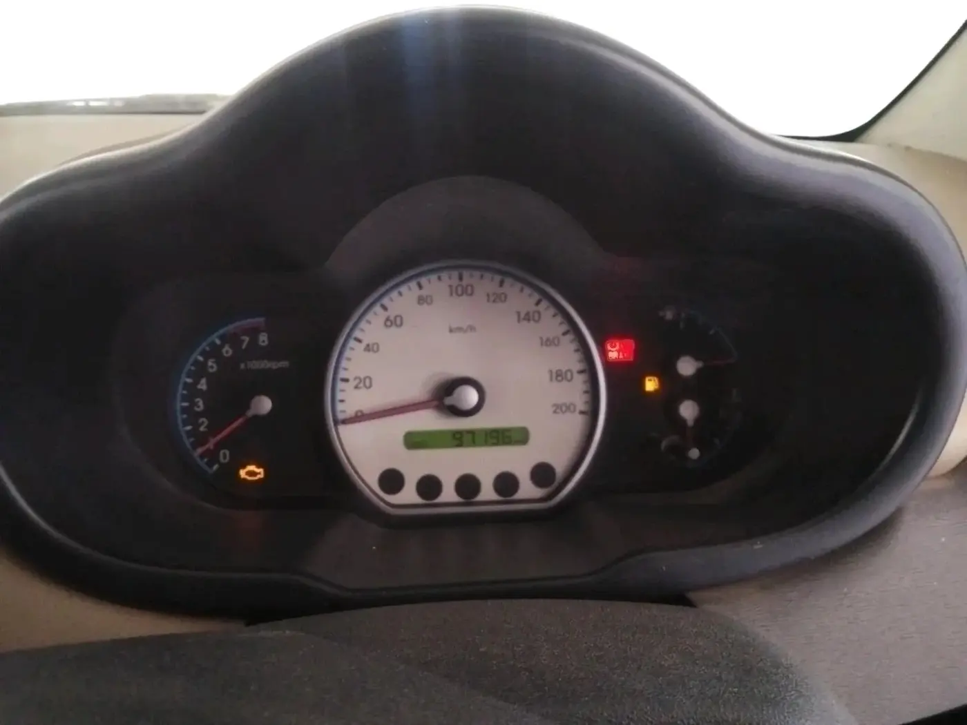 2010 Hyundai i10 MAGNA 1.2, Petrol, Manual, 97,196 km, interior