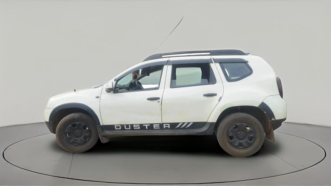 2015 Renault Duster 85 PS RXL DIESEL, Diesel, Manual, 1,46,145 km, exterior