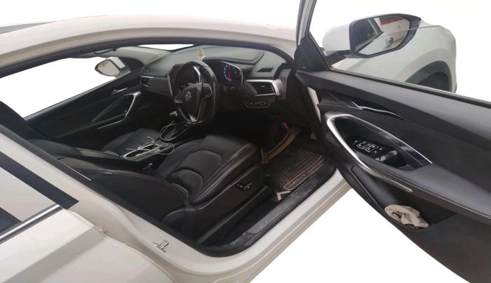 2019 MG HECTOR SHARP 1.5 DCT PETROL, Petrol, Automatic, 1,02,500 km, interior