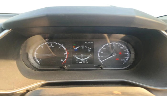 2020 Tata Harrier XT 2.0L KRYOTEC, Diesel, Manual, 74,633 km, interior