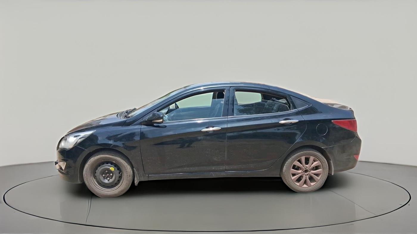 2017 Hyundai Verna 1.6 CRDI SX (O) AT, Diesel, Automatic, 1,02,231 km, exterior