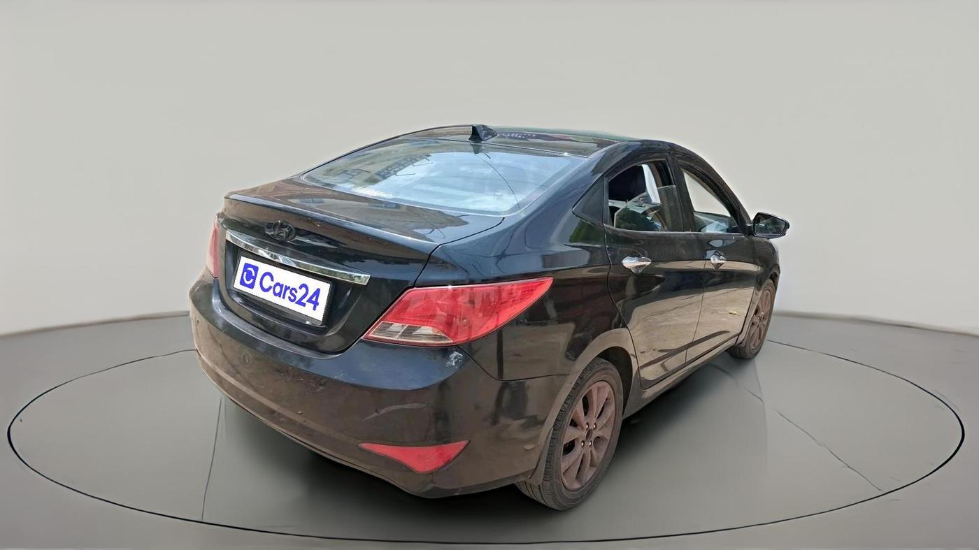 2017 Hyundai Verna 1.6 CRDI SX (O) AT, Diesel, Automatic, 1,02,231 km, exterior