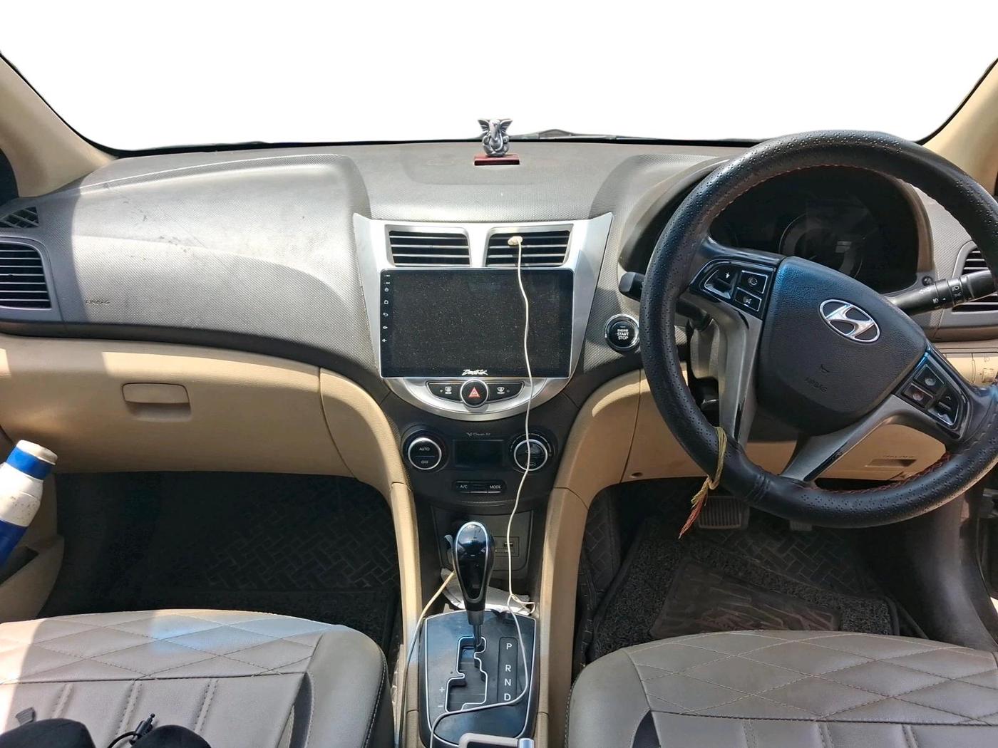 2017 Hyundai Verna 1.6 CRDI SX (O) AT, Diesel, Automatic, 1,02,231 km, interior