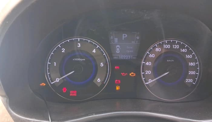 2017 Hyundai Verna 1.6 CRDI SX (O) AT, Diesel, Automatic, 1,02,231 km, interior