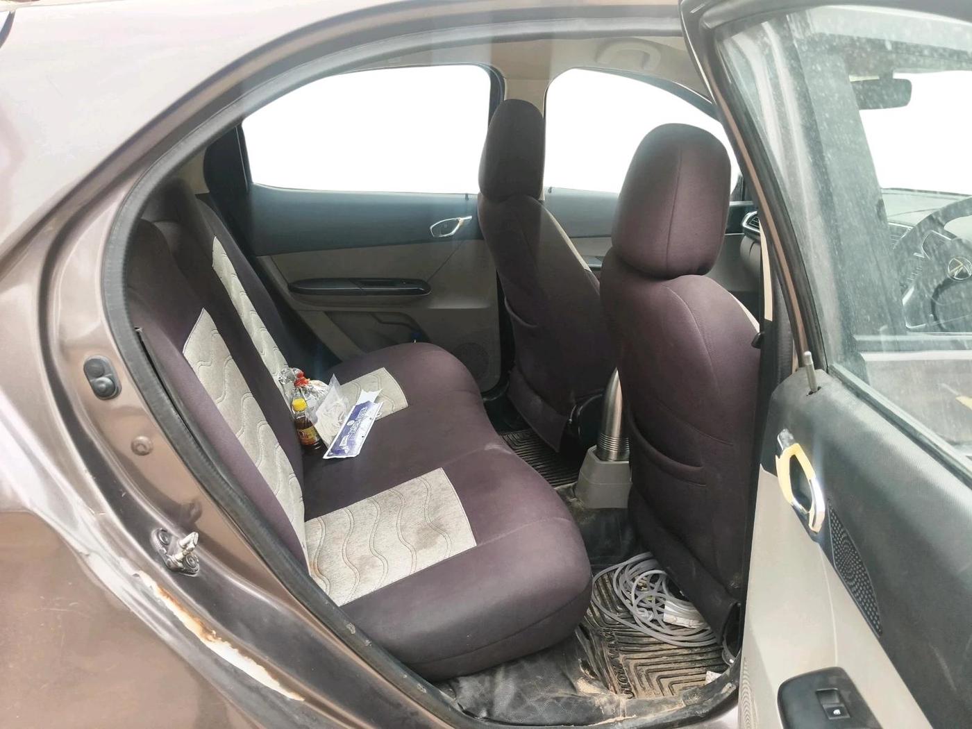 2017 Tata Tiago XZ PETROL, Petrol, Manual, 1,32,195 km, interior