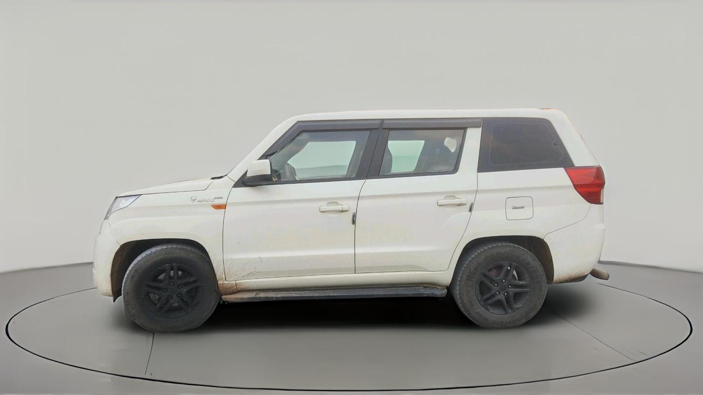 2019 Mahindra TUV 300 PLUS P8, Diesel, Manual, 1,38,442 km, exterior