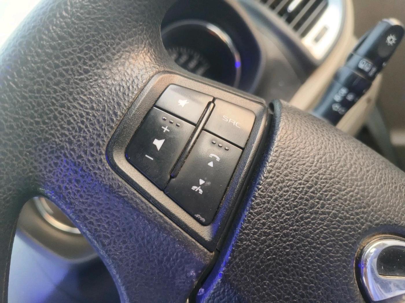 2019 Mahindra TUV 300 PLUS P8, Diesel, Manual, 1,38,442 km, interior