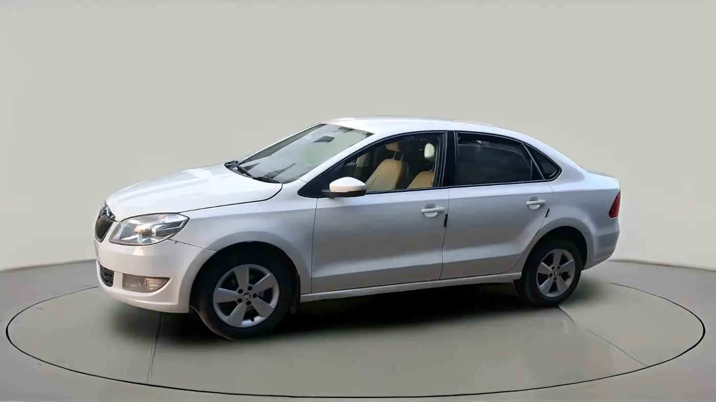 2016 Skoda Rapid 1.5 TDI CR ELEGANCE AT, Diesel, Automatic, 1,43,636 km, exterior