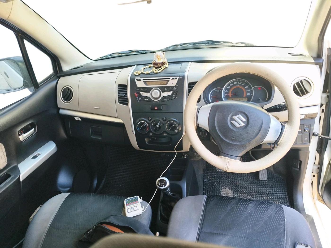 2016 Maruti Wagon R 1.0 VXI, Petrol, Manual, 62,817 km, interior