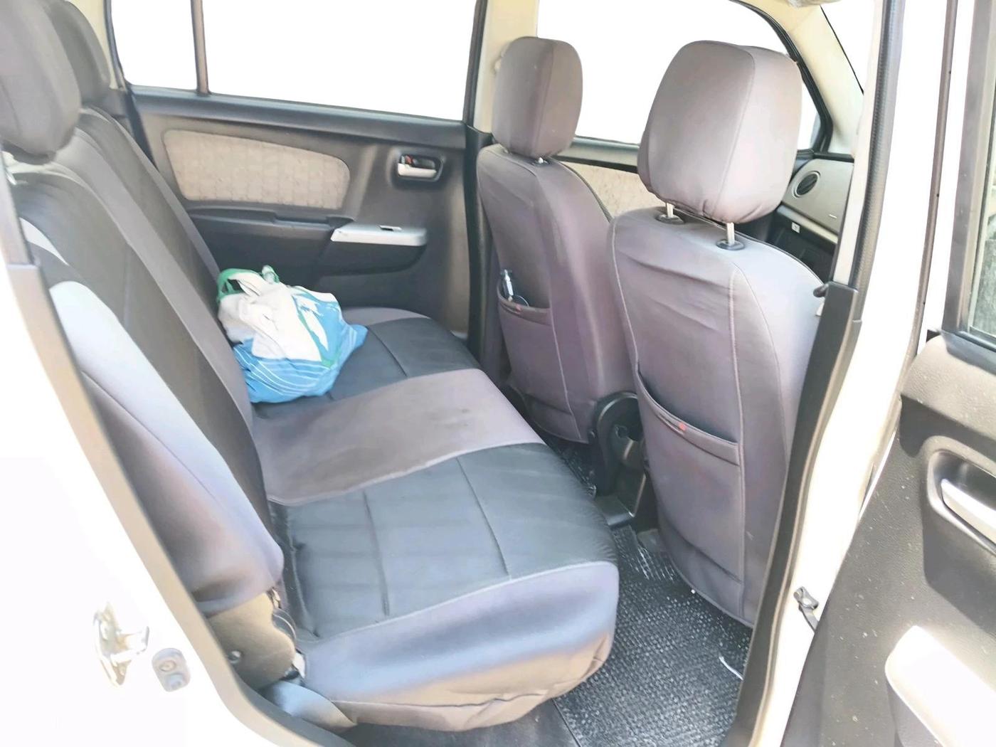 2016 Maruti Wagon R 1.0 VXI, Petrol, Manual, 62,817 km, interior