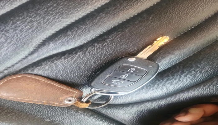 2020 Hyundai AURA S 1.2, Petrol, Manual, 35,804 km, interior