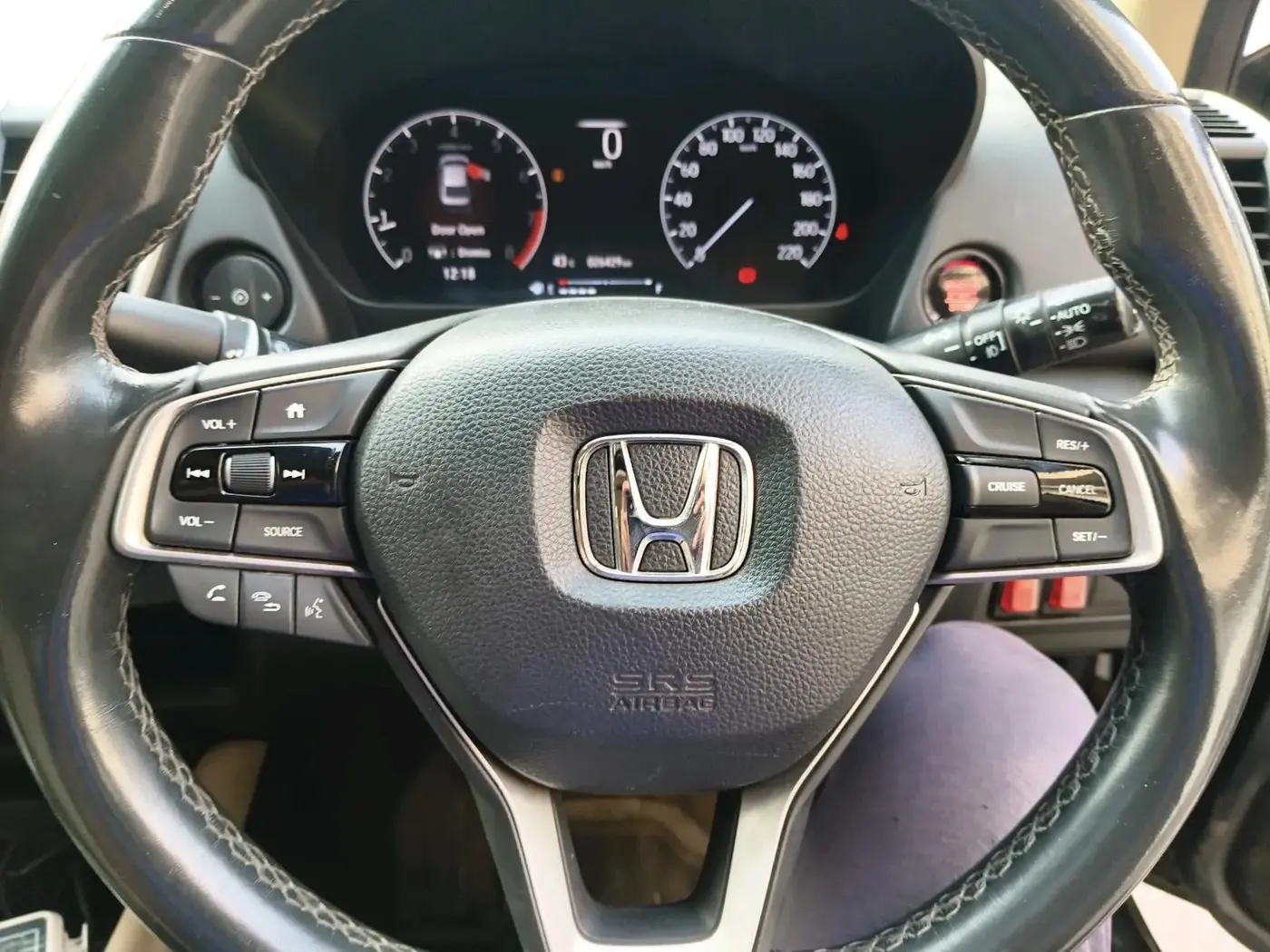 2022 Honda City 1.5L I-VTEC ZX, Petrol, Manual, 26,429 km, interior