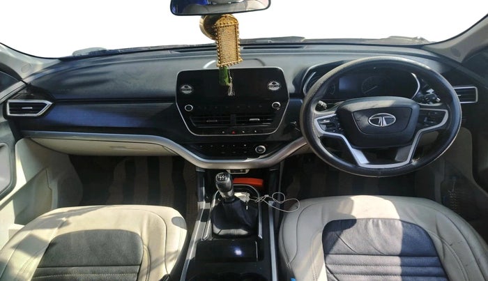 2021 Tata Safari XT, Diesel, Manual, 75,744 km, interior