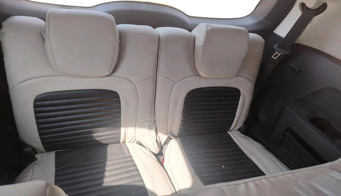 2021 Tata Safari XT, Diesel, Manual, 75,744 km, interior