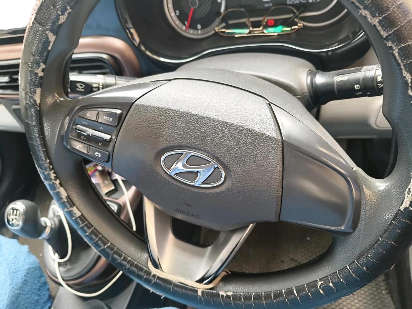 2020 Hyundai AURA SX 1.2, Petrol, Manual, 62,564 km, interior