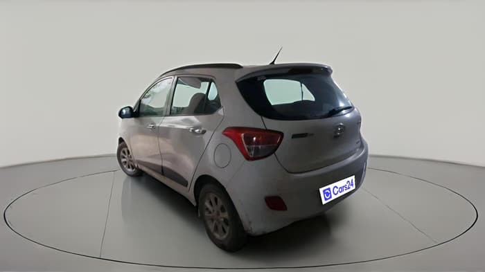 2015 Hyundai Grand i10 ASTA AT 1.2 KAPPA VTVT, Petrol, Automatic, 1,02,037 km, exterior