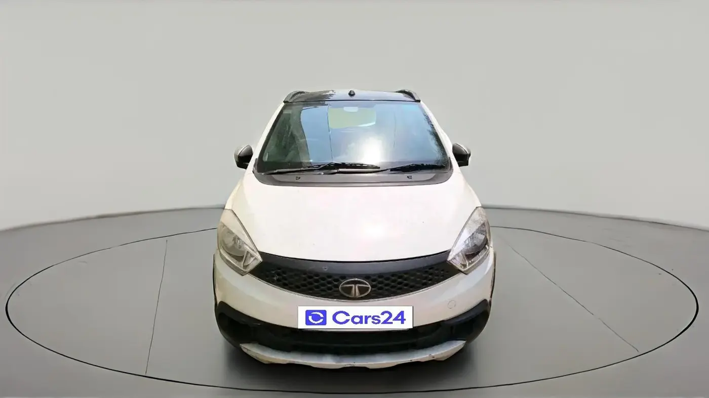 2018 Tata TIAGO NRG PETROL, Petrol, Manual, 74,098 km, exterior