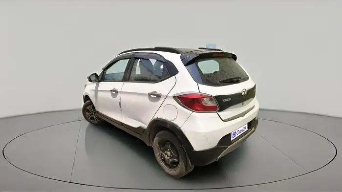 2018 Tata TIAGO NRG PETROL, Petrol, Manual, 74,098 km, exterior