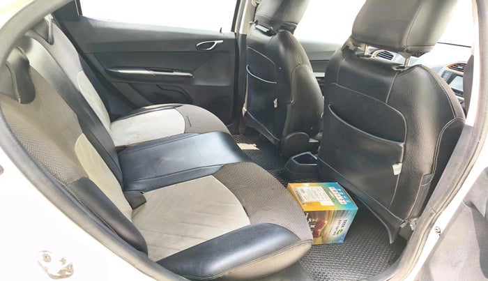 2018 Tata TIAGO NRG PETROL, Petrol, Manual, 74,098 km, interior