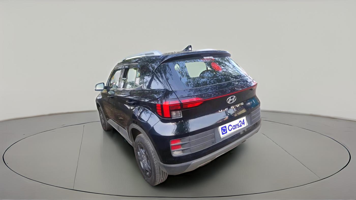 2025 Hyundai VENUE S PLUS 1.5 CRDI, Diesel, Manual, 10,749 km, exterior