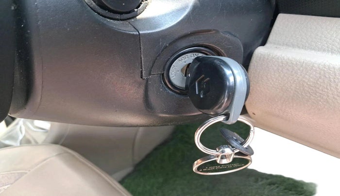 2013 Maruti Swift Dzire VXI, Petrol, Manual, 1,04,614 km, interior