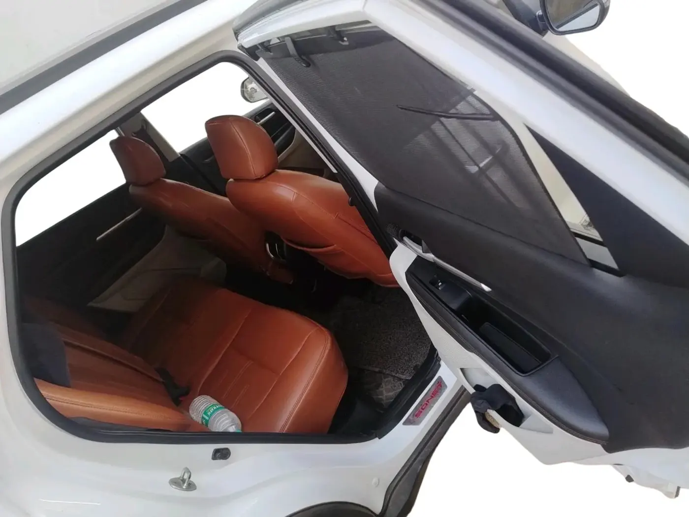 2022 KIA SONET HTX 1.5, Diesel, Manual, 1,18,810 km, interior
