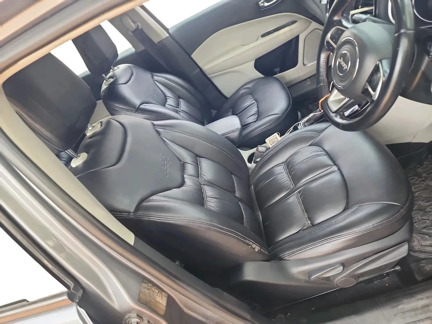 2018 Jeep Compass LIMITED 1.4 PETROL AT, Petrol, Automatic, 61,533 km, interior