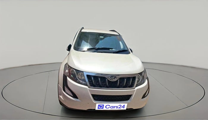 2016 Mahindra XUV500 W6, Diesel, Manual, 1,38,325 km, exterior