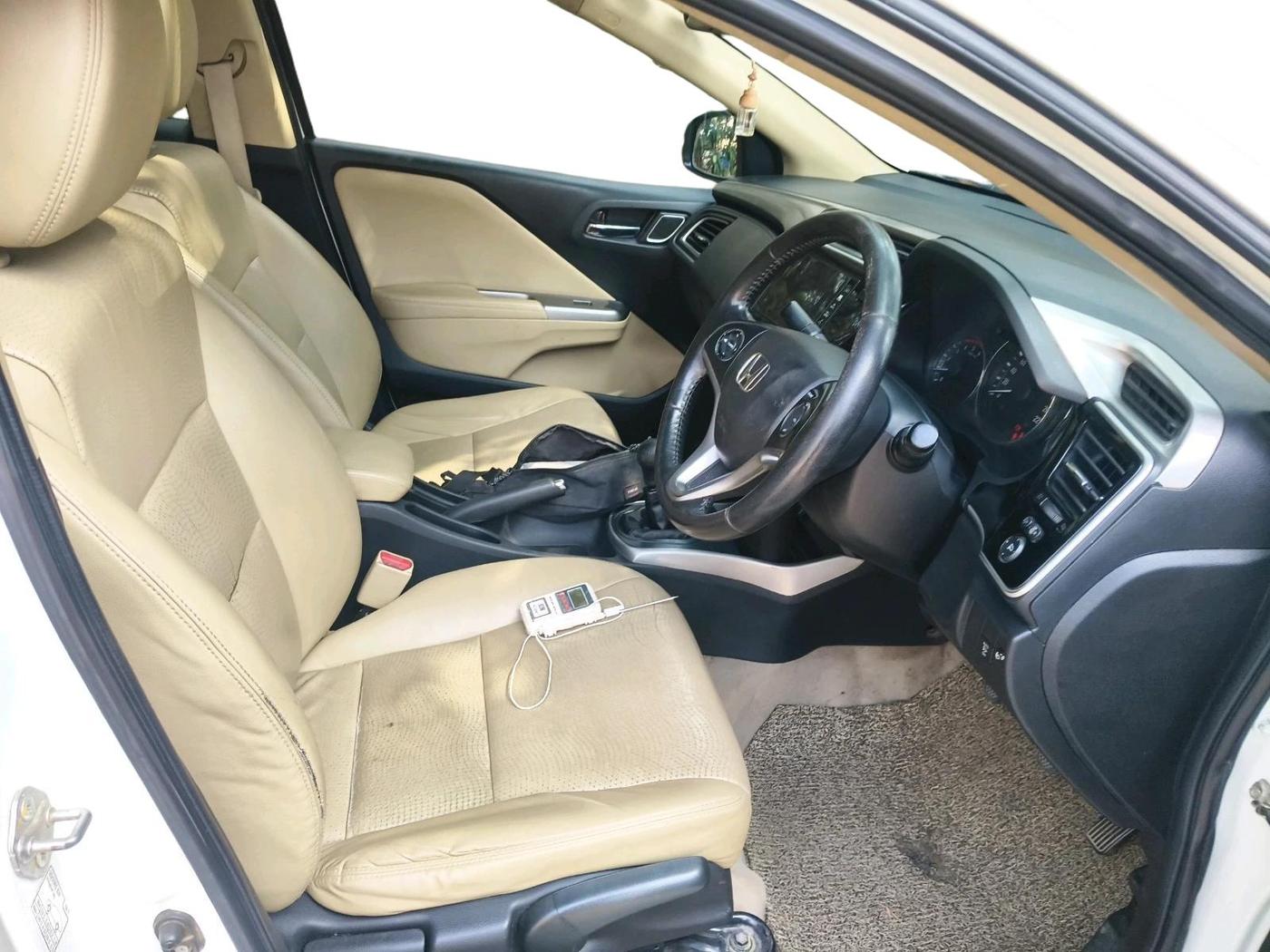2019 Honda City 1.5L I-DTEC ZX, Diesel, Manual, 1,16,445 km, interior