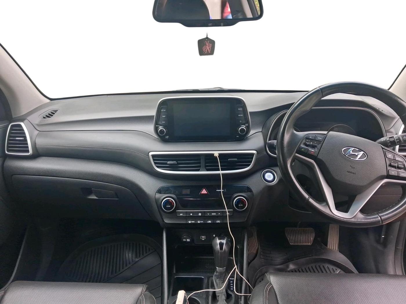 2022 Hyundai Tucson GLS 2WD AT DIESEL, Diesel, Automatic, 81,819 km, interior