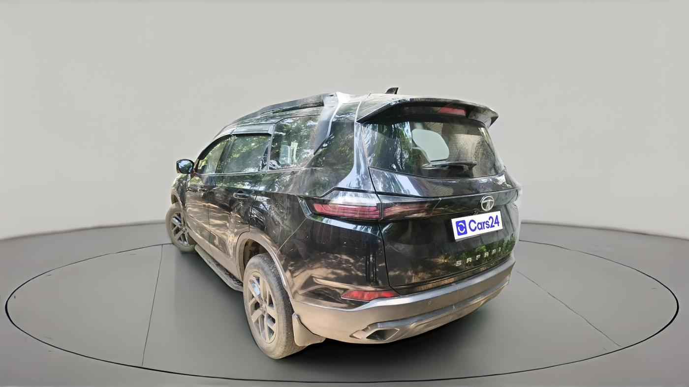 2023 Tata Safari XZ PLUS DARK EDITION, Diesel, Manual, 69,858 km, exterior